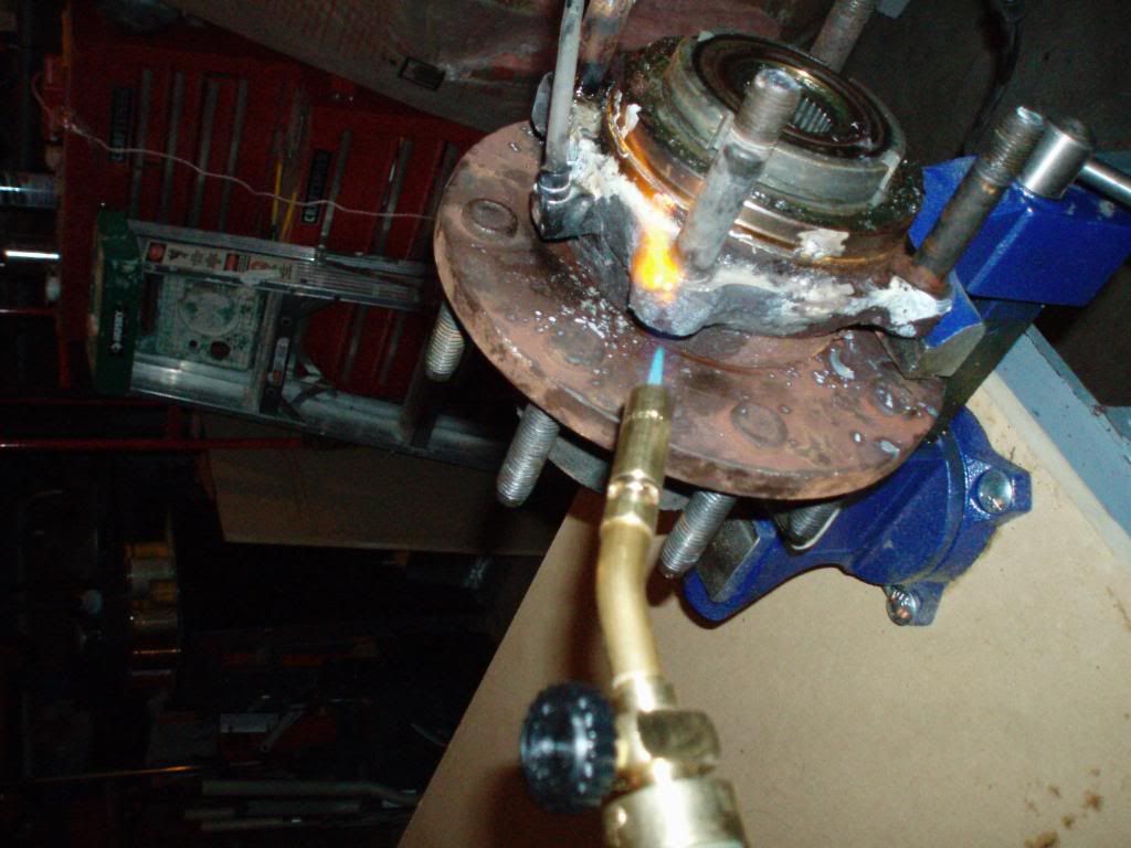 Ford F250,F350, & Excursion Super Duty Wheel Hub Bearing Problems